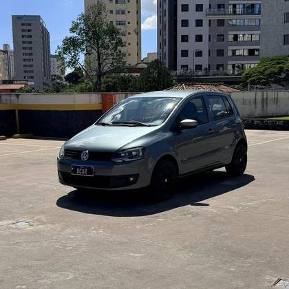 VOLKSWAGEN FOX 1.0 MI 8V FLEX 4P MANUAL VOLKSWAGEN FOX 1.0 MI 8V FLEX 4P MANUAL